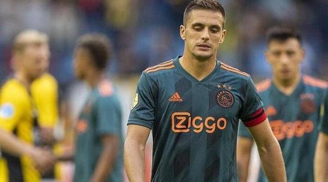 脚触碰完成 脚触碰完成