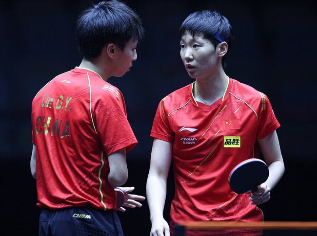 他与曾经的